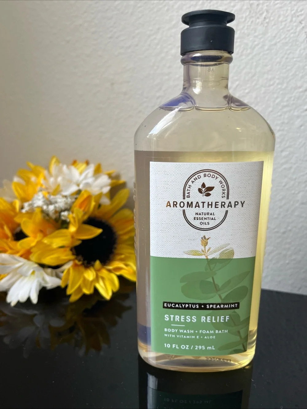 Bath Body Works Aromatherapy Stress Relief Eucalyptus Spearmint Body Wash